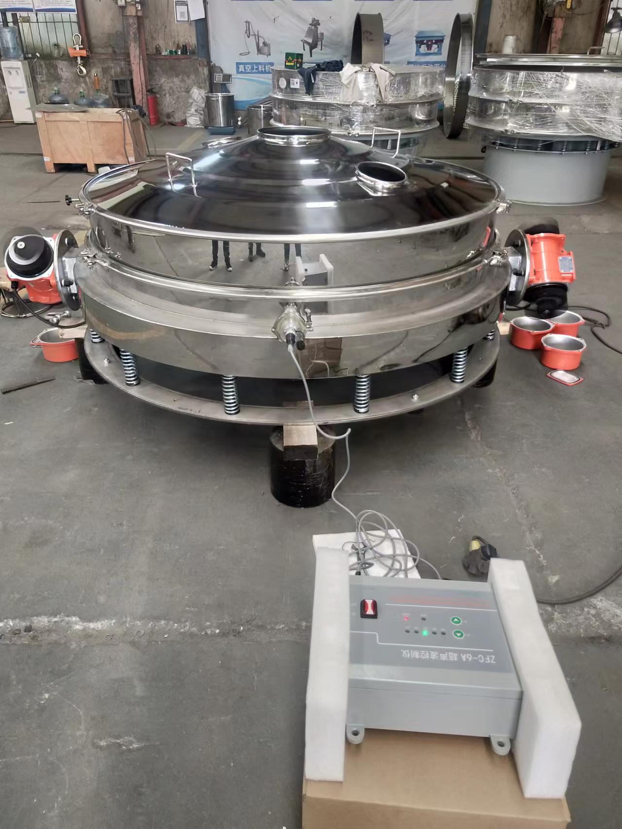 威海的某公司在我公司訂購了兩臺直徑1.5的超聲波直排篩發(fā)貨通知