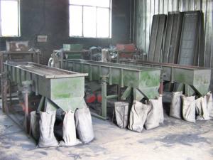 直線振動(dòng)篩使用現(xiàn)場(chǎng)！